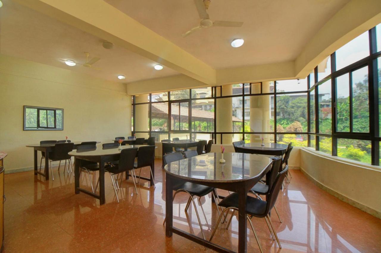 מדיקרי Oyo 17387 Hilldale Resorts מראה חיצוני תמונה